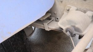 後サスペンション