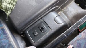 運転席左スイッチ類